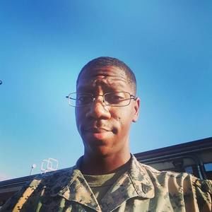 Meet your Posher, Thomas